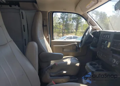 2018 Chevrolet Express 2500 Work Van из США, поврежденный, VIN 1GCWGAFP4J1341641